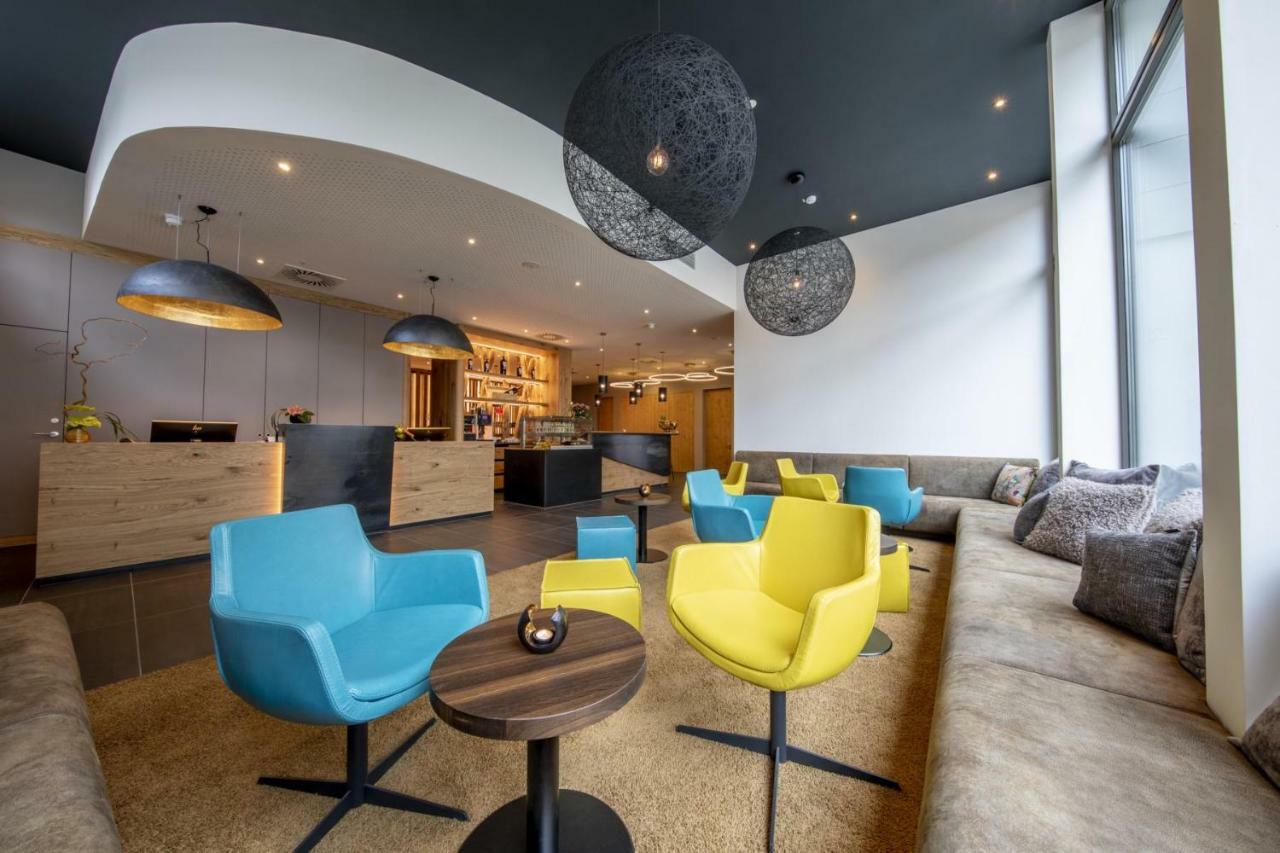 Akzent Hotel Laupheimer Hof ภายนอก รูปภาพ