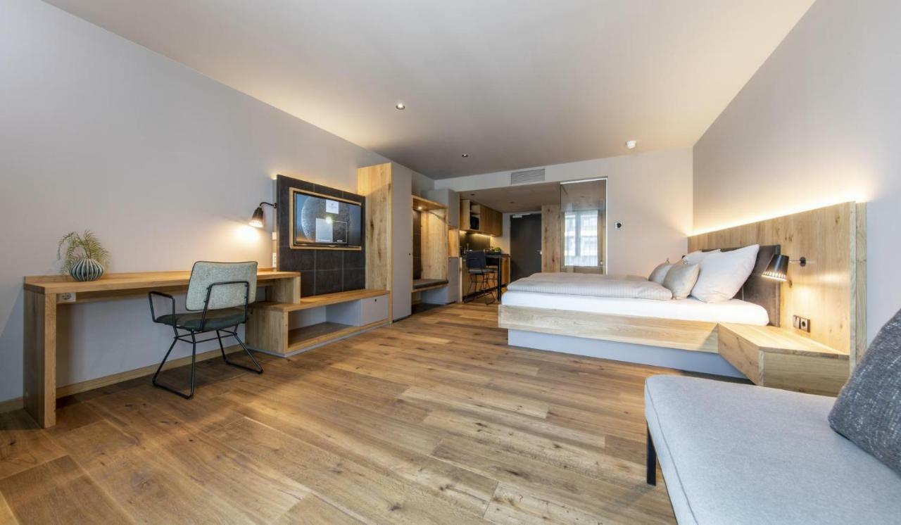 Akzent Hotel Laupheimer Hof ภายนอก รูปภาพ