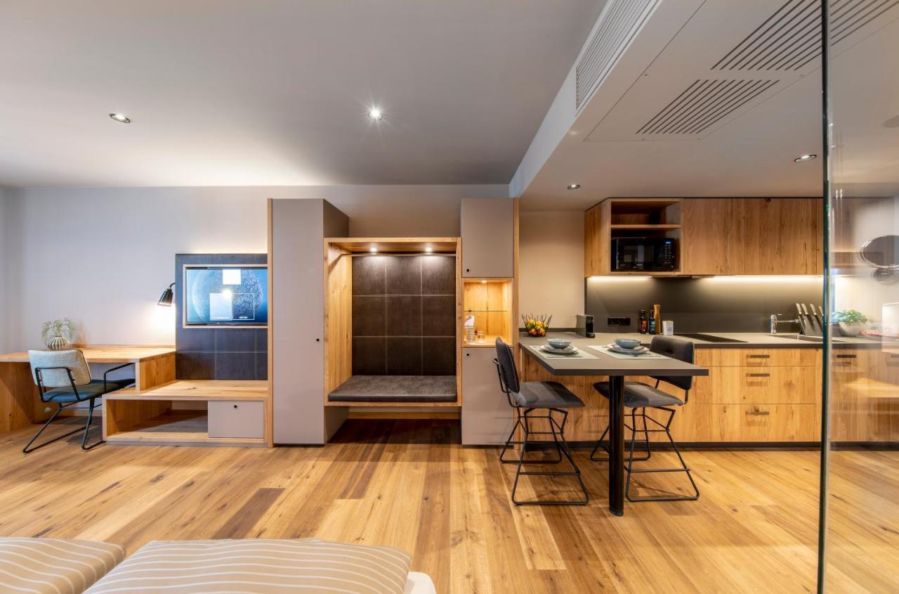 Akzent Hotel Laupheimer Hof ภายนอก รูปภาพ